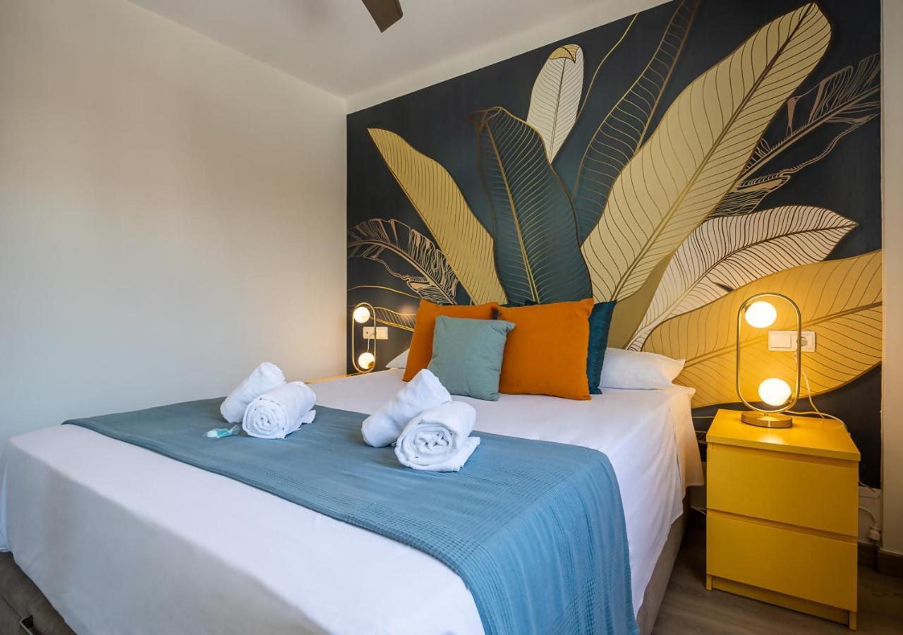 Apartamento Centro Wifi Terraza Parking Ascensor A La Playa A 5 Min Torremolinos Exterior foto